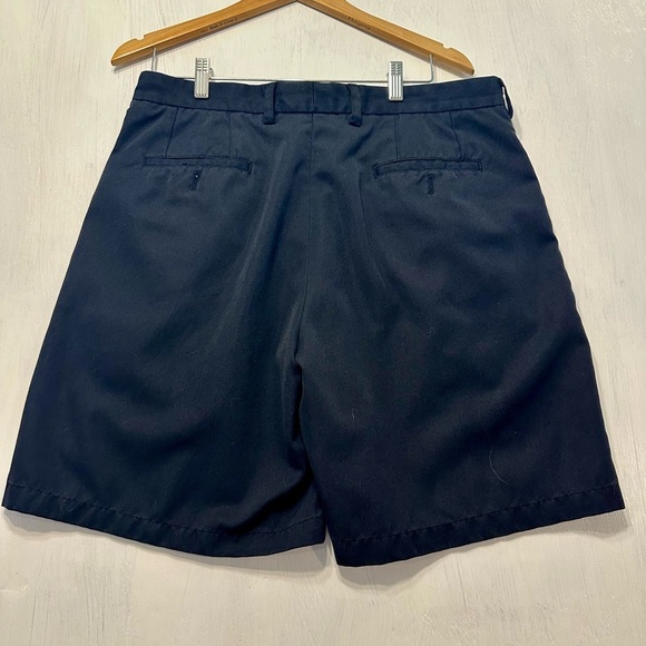 Pebble Beach Golf Shorts Mens 36 Navy Pleated Front Classic Fit - Picture 5 of 6